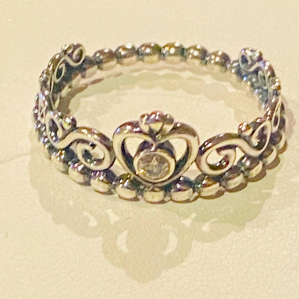 Pandora princess ring